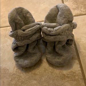 3m cotton zutano booties